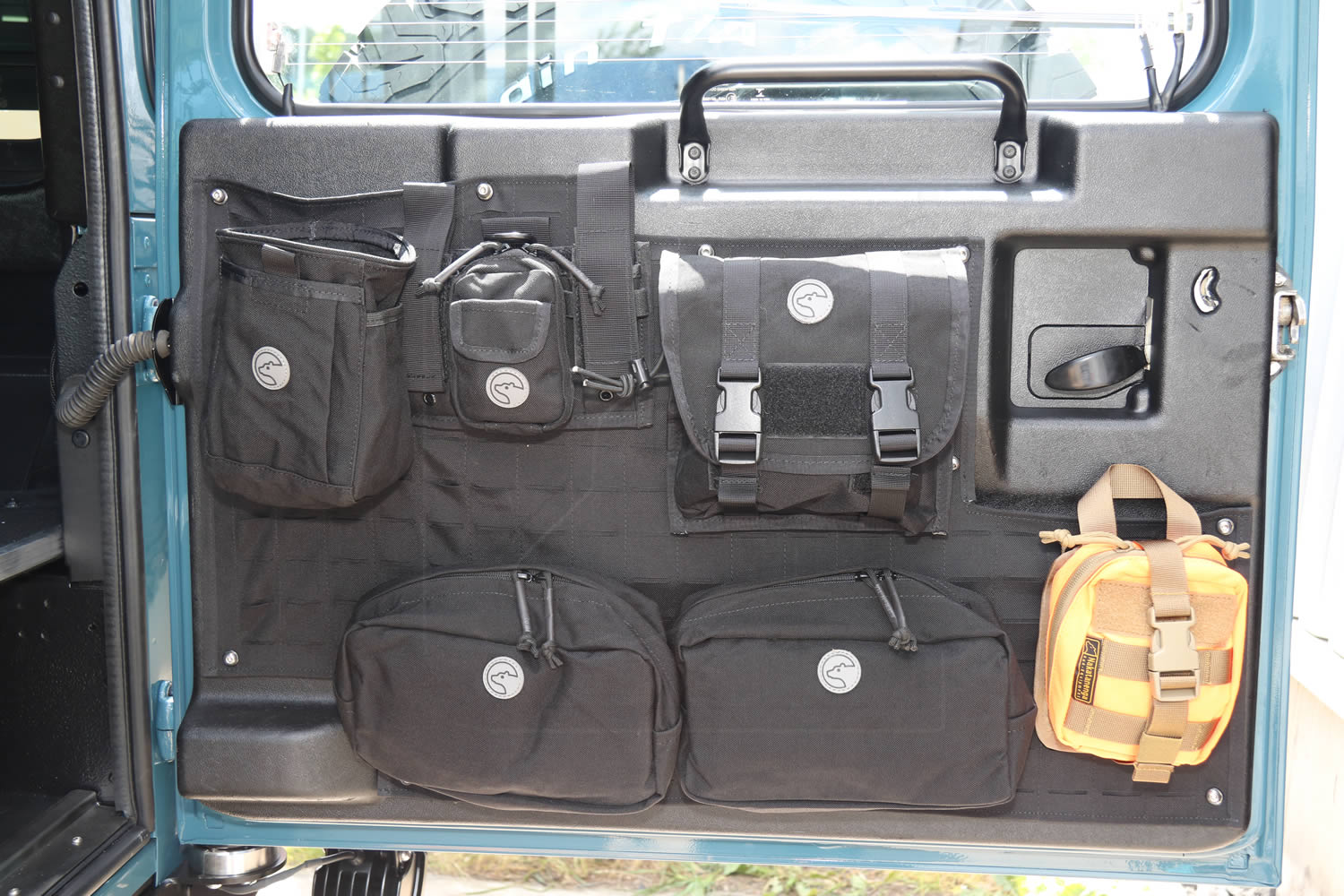 Tailgate Organizer, Defender, Erstehilfe