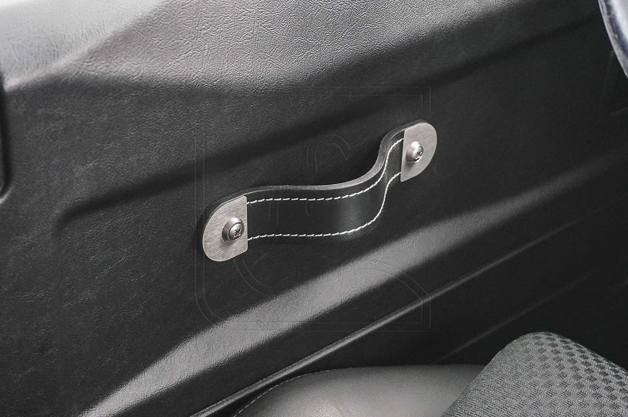 Handles For Rover Interior Door Handles Premium for Land Rover Defender - shop now!