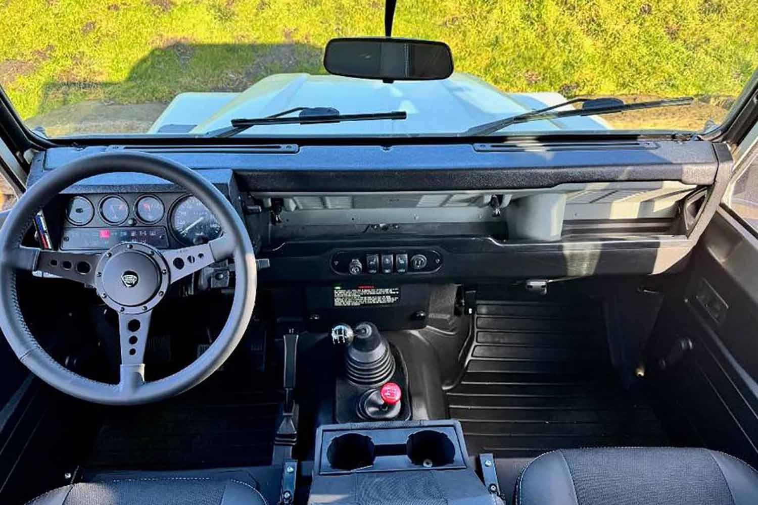  Application example, vinyl dashboard for Defender