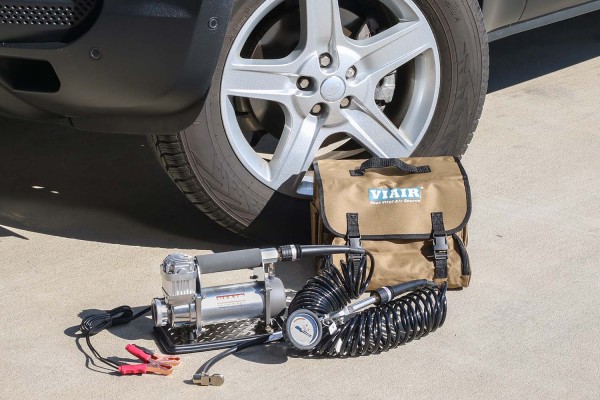 ▷ VIAIR 400P - Automatic Portable Compressor - shop now!  Nakatanenga  4x4-Equipment for Land Rover, Offroad & Outdoor